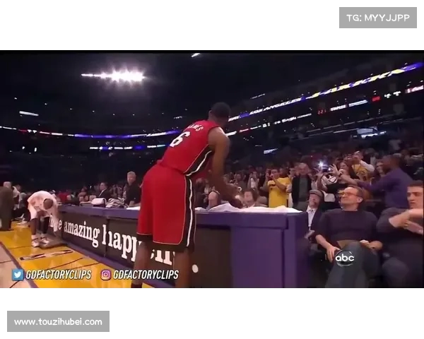 NBA现场比分更新:热火VS湖人激烈对决,詹姆斯与巴特勒上演精彩对抗 NBA现场比分更新:热火VS湖人激烈对决,詹姆斯与巴特勒上演精彩对抗